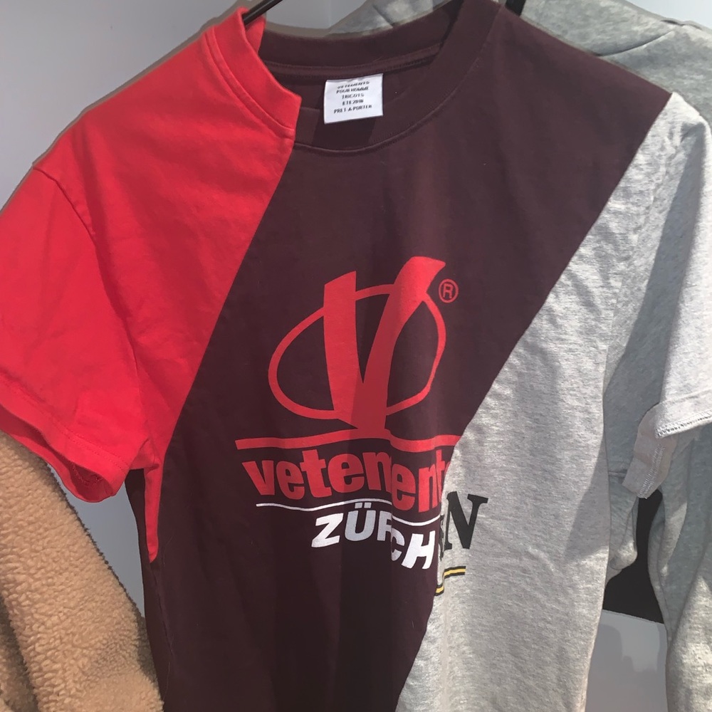 Vetements Tricolor Zurich T-Shirt